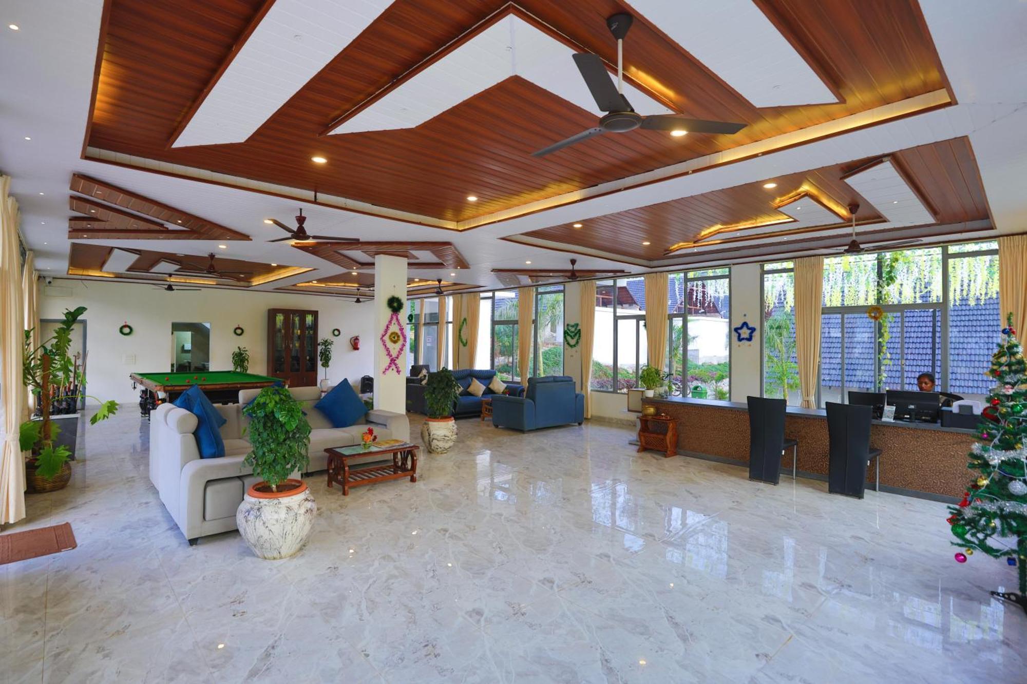 Hotel The Grand Retreat - Chikmagalūr Exterior foto